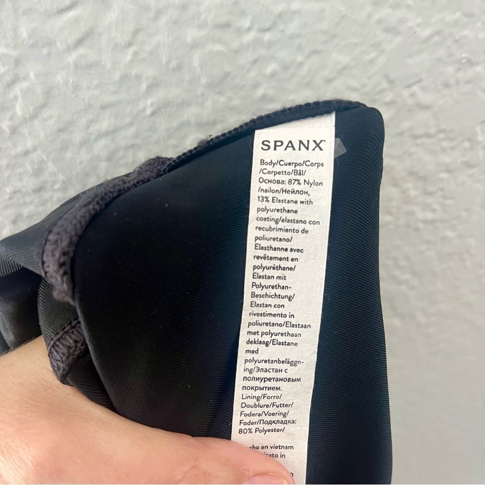 Spanx Faux Leather Leggings 2437Q Size XL - Picture 10 of 11